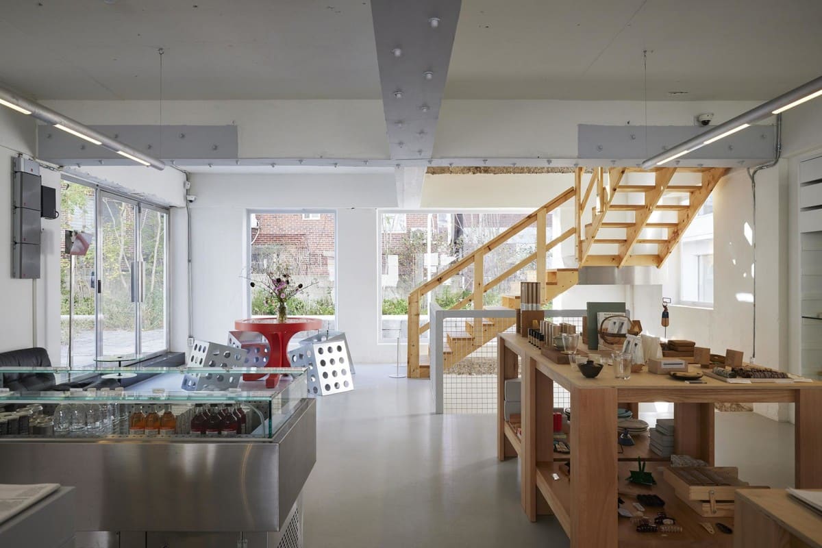 LOBBY — BRAND & STORE 갤러리 1